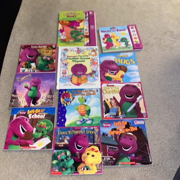 Vintage Barney Book Bundle (11) - Picture 1 of 15